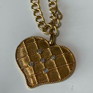 Avon gold tone quilted look heart pendant on chain with rhinestones 1980’s.